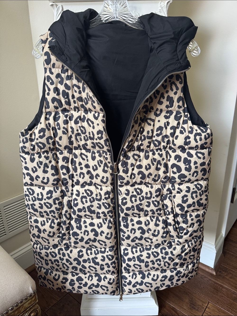 Leopard Print Quilted Puffer Vest - Beige/Black REVERSIBLE